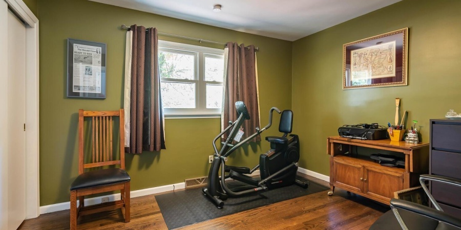 1708 E Windsor Drive, Bloomington, Indiana 47401,MLS,202606442