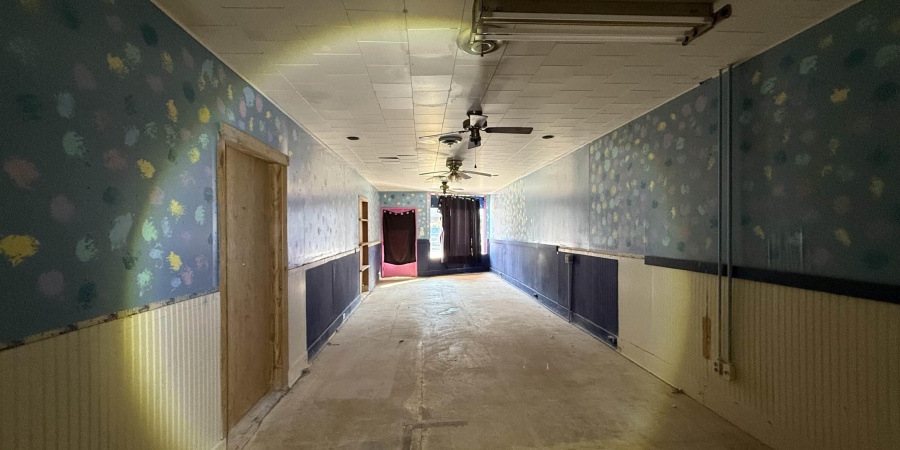 615 W Main Street, Mitchell, Indiana 47446,MLS,202606454