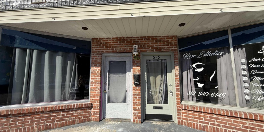 615 W Main Street, Mitchell, Indiana 47446,MLS,202606454