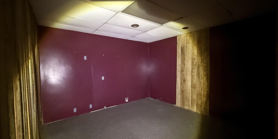 615 W Main Street, Mitchell, Indiana 47446,MLS,202606454