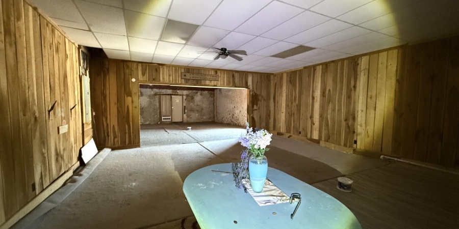 615 W Main Street, Mitchell, Indiana 47446,MLS,202606454