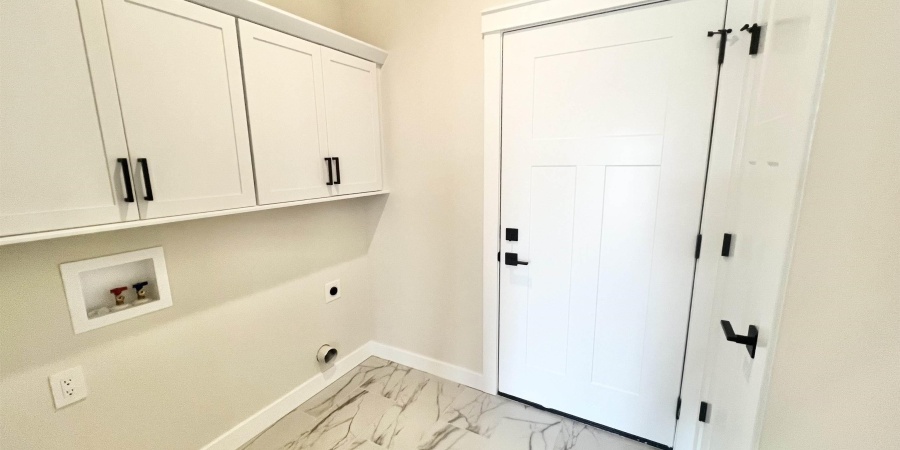 2108 Aruba Drive, Bedford, Indiana 47421,MLS,202606463