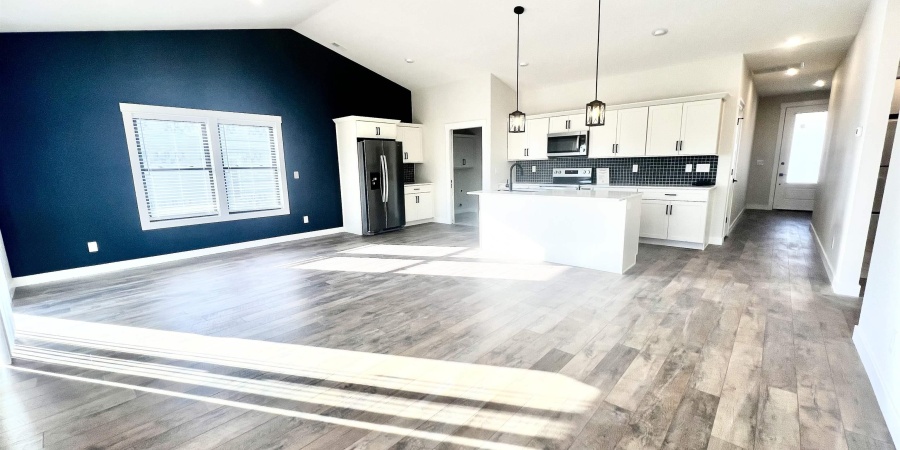 2108 Aruba Drive, Bedford, Indiana 47421,MLS,202606463