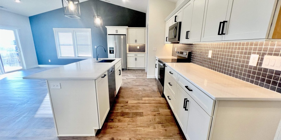 2108 Aruba Drive, Bedford, Indiana 47421,MLS,202606463