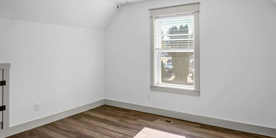 1104 N Grant Street, Bloomington, Indiana 47408,MLS,202606508