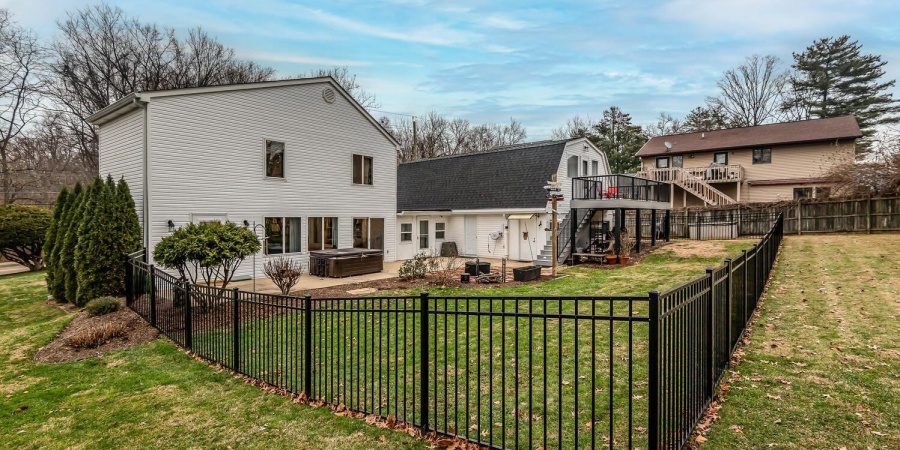 1300 E Hillside Drive, Bloomington, Indiana 47401,MLS,202606475