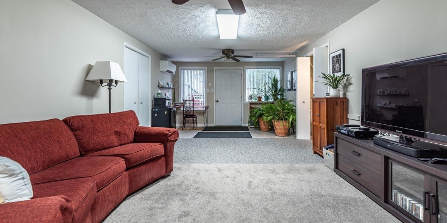 1300 E Hillside Drive, Bloomington, Indiana 47401,MLS,202606475