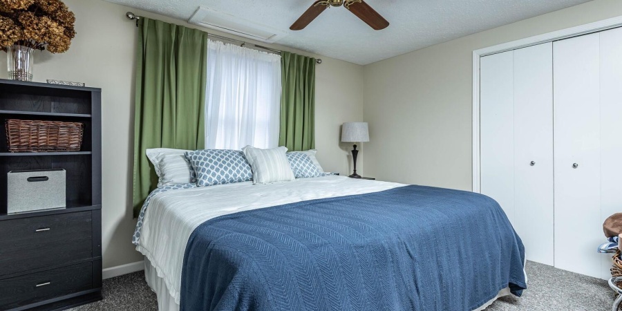 1300 E Hillside Drive, Bloomington, Indiana 47401,MLS,202606475