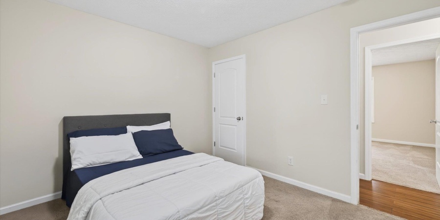 1210 S Park Avenue, Bloomington, Indiana 47401-6008,MLS,202606494