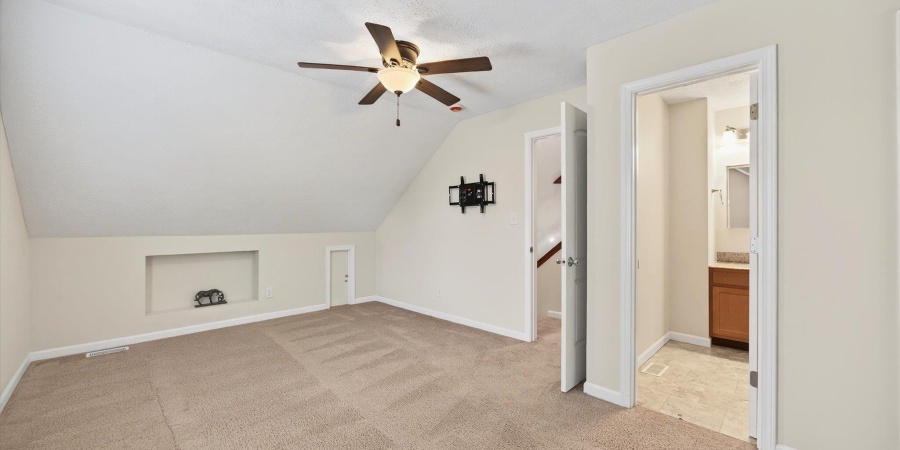 1210 S Park Avenue, Bloomington, Indiana 47401-6008,MLS,202606494