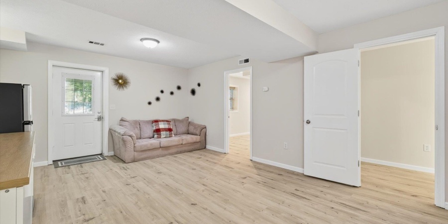 1210 S Park Avenue, Bloomington, Indiana 47401-6008,MLS,202606494