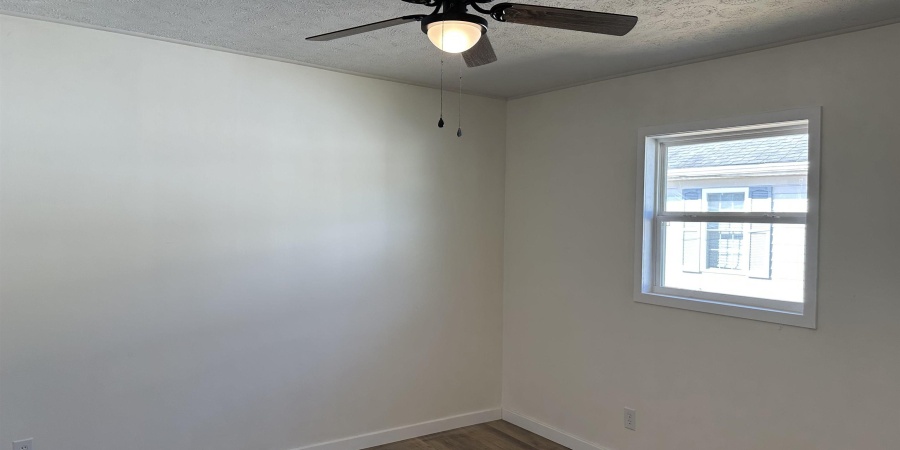 2201 7Th Street, Bedford, Indiana 47421-2444,MLS,202606595