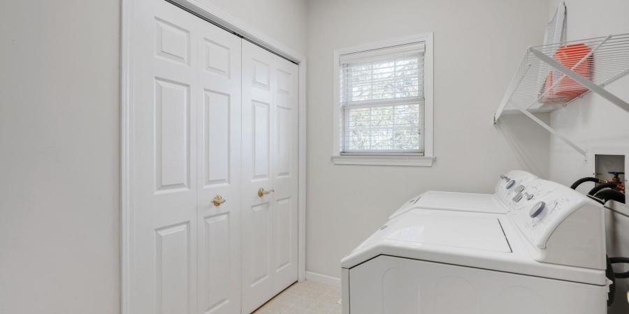 3912 N Whitewood Way, Bloomington, Indiana 47404-1874,MLS,202606570