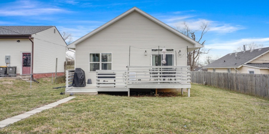 2430 S Brown Avenue, Bloomington, Indiana 47403,MLS,202606772