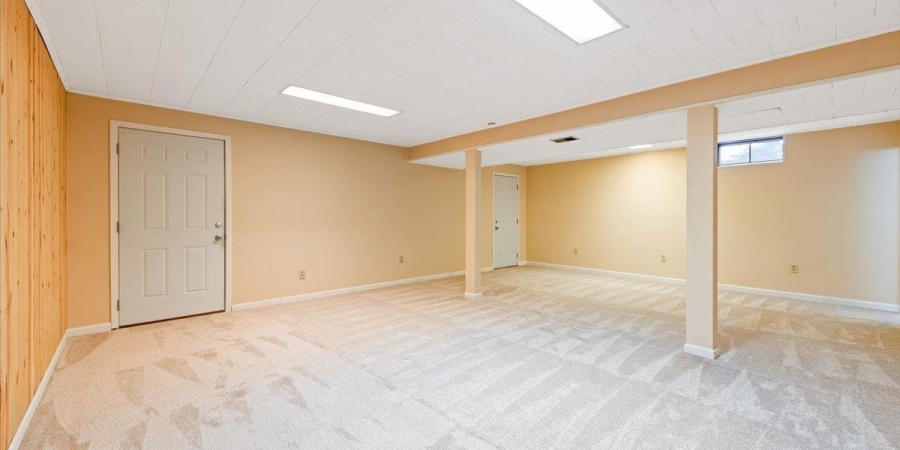 4920 E Ridgewood Drive, Bloomington, Indiana 47401,MLS,202606855