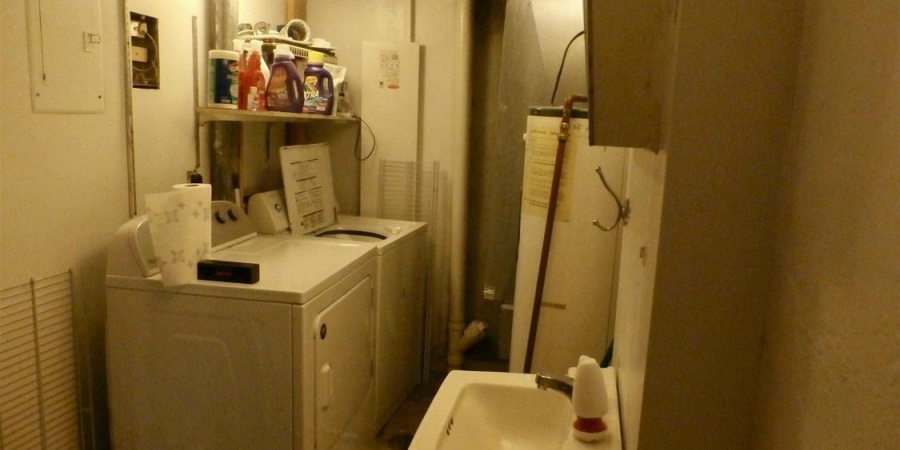 2370 S Henderson Street, Bloomington, Indiana 47401-4539,MLS,202606934