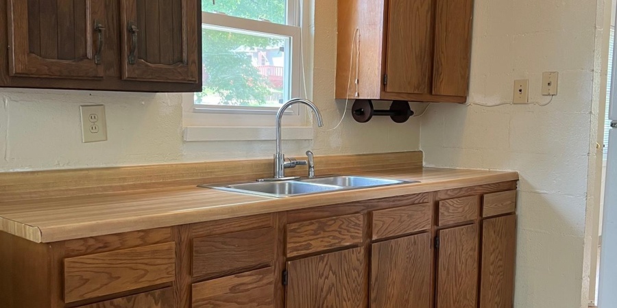 102 N Clark Street, Bloomington, Indiana 47408,MLS,202607091