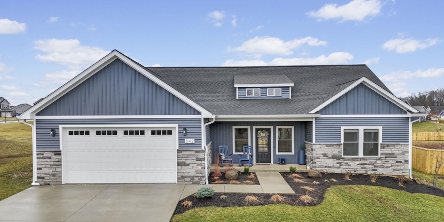 542 E Lucy Lane, Ellettsville, Indiana 47429-2058,MLS,202607053