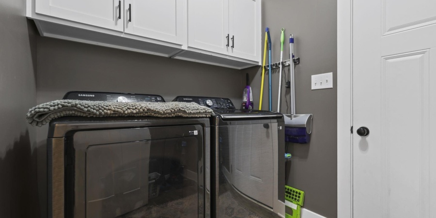 542 E Lucy Lane, Ellettsville, Indiana 47429-2058,MLS,202607053