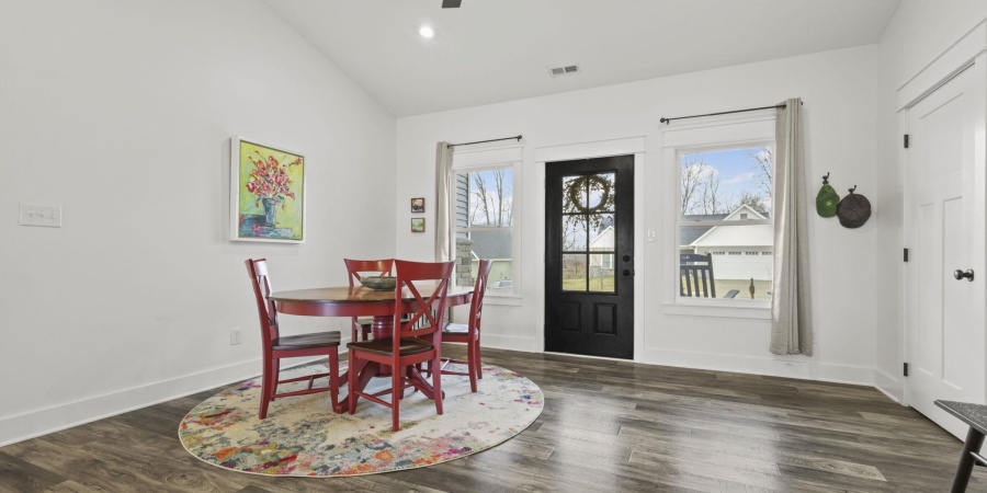 542 E Lucy Lane, Ellettsville, Indiana 47429-2058,MLS,202607053