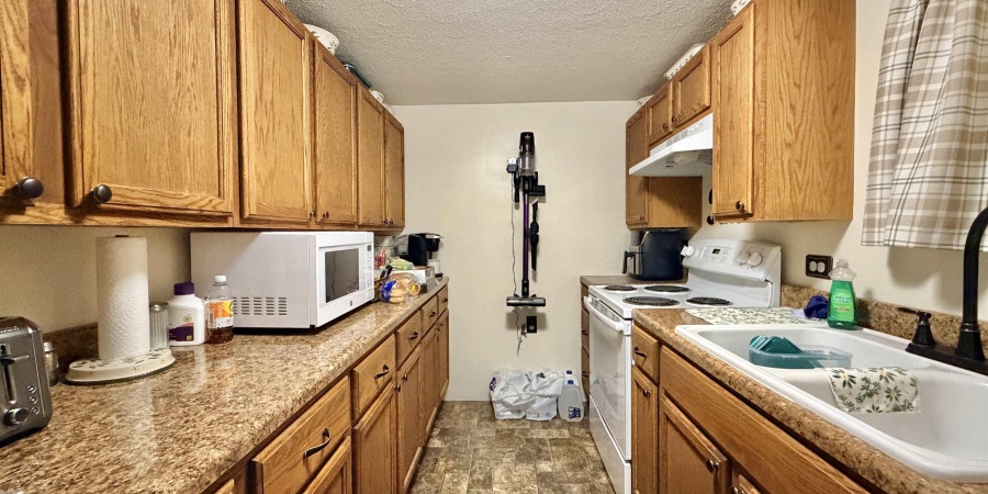 209 NW K Street, Linton, Indiana 47441,MLS,202607059