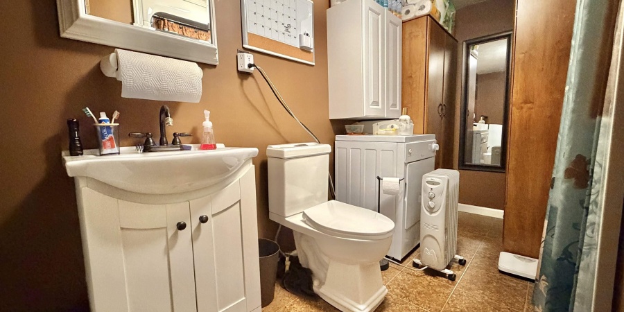 209 NW K Street, Linton, Indiana 47441,MLS,202607059