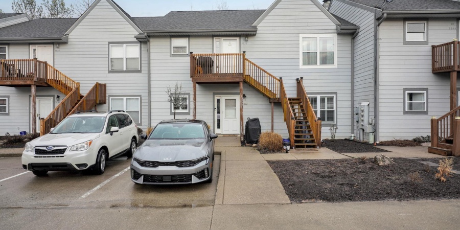 9636 S Bay Pointe Court, Bloomington, Indiana 47401-8113,MLS,202607158