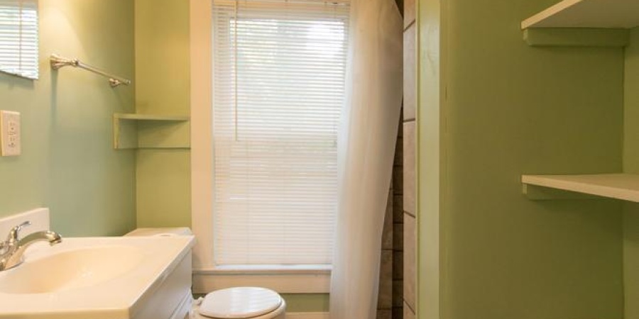 526 S Woodlawn Avenue, Bloomington, Indiana 47401,MLS,202607196