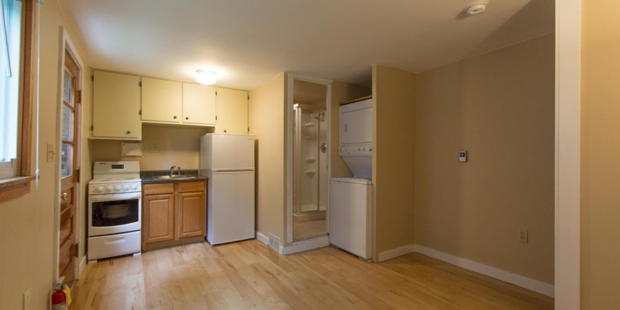 526 S Woodlawn Avenue, Bloomington, Indiana 47401,MLS,202607196