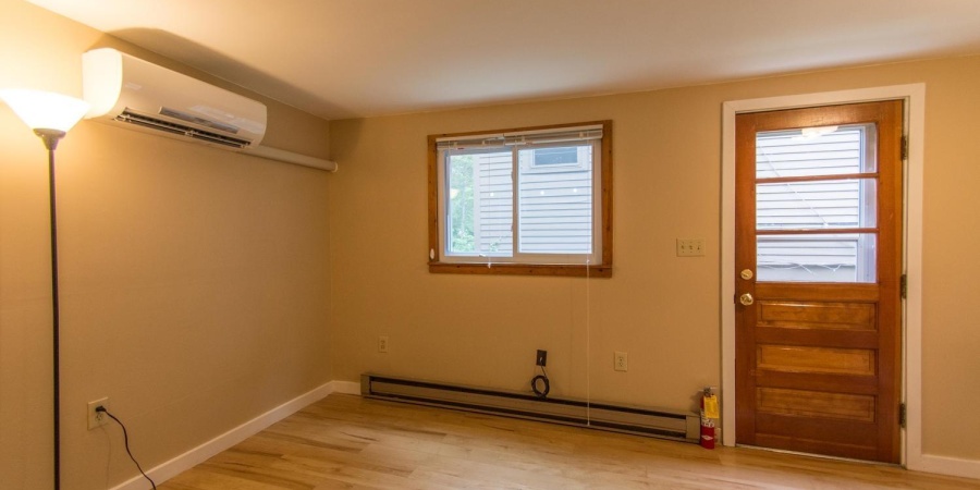 526 S Woodlawn Avenue, Bloomington, Indiana 47401,MLS,202607196