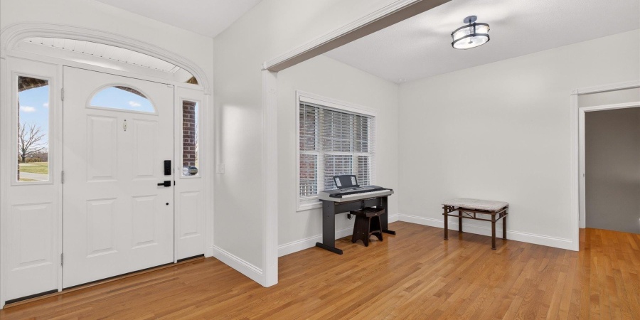 1414 E Commander Court, Bloomington, Indiana 47401-9343,MLS,202607185