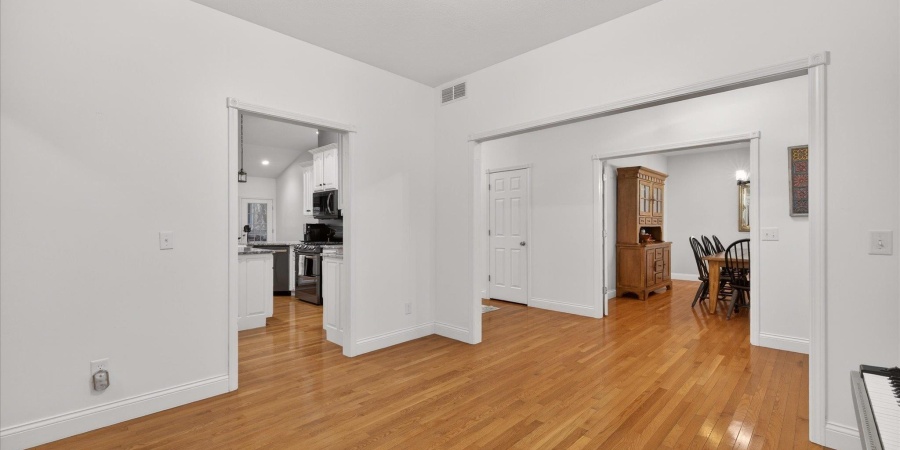 1414 E Commander Court, Bloomington, Indiana 47401-9343,MLS,202607185