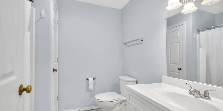 1350 S College Mall Road, Bloomington, Indiana 47401-6593,MLS,202607241